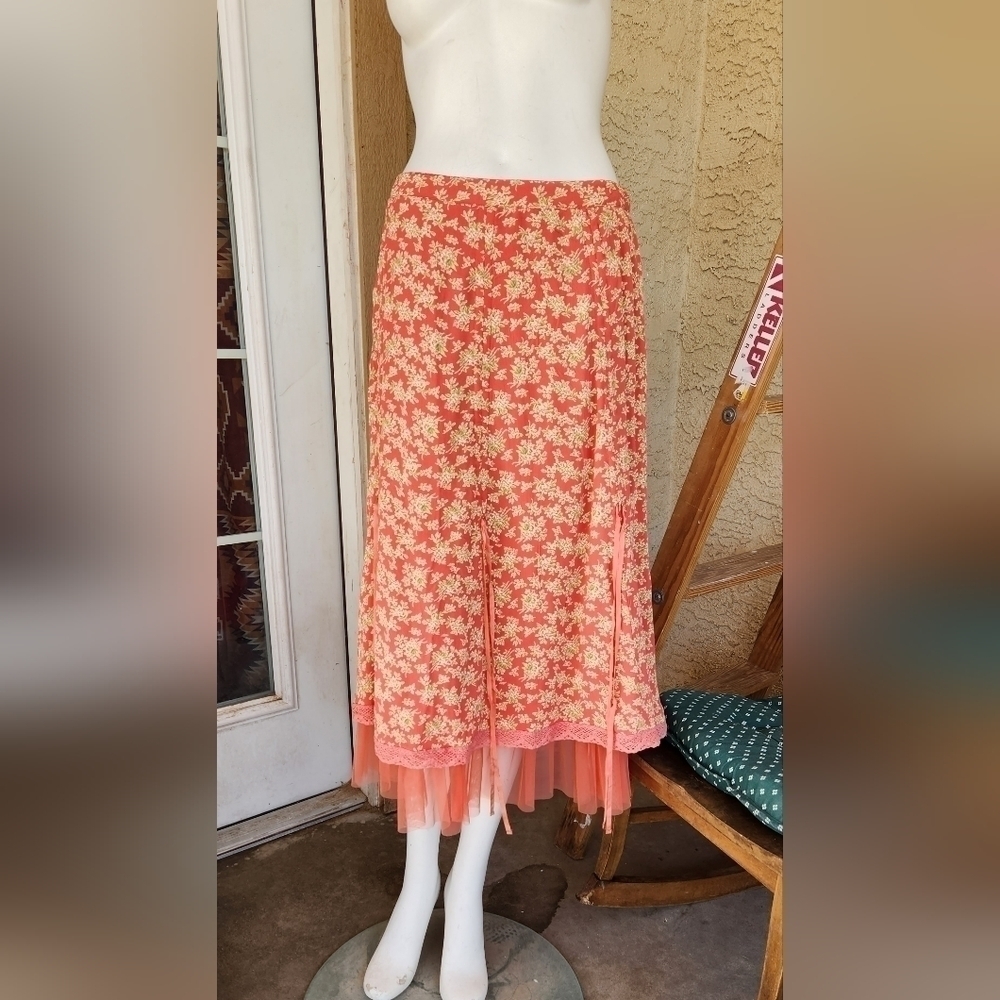 April Cornell Floral Skirt w/ Tulle Underskirt and Satin Pull Ribbon Ruching - Picture 8 of 12